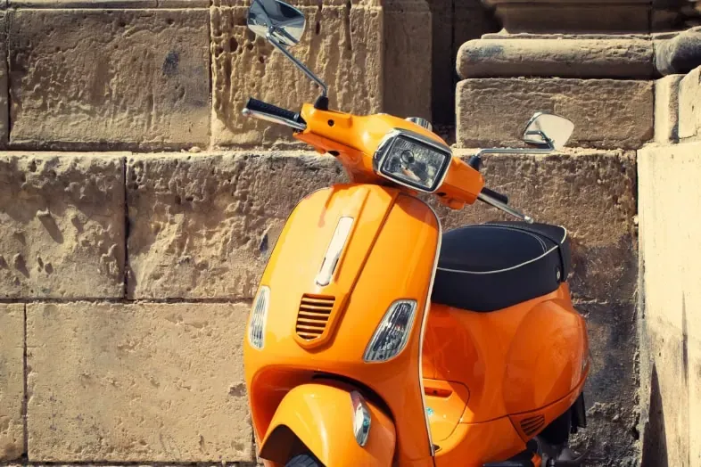 Apps para alquilar una moto en Malta