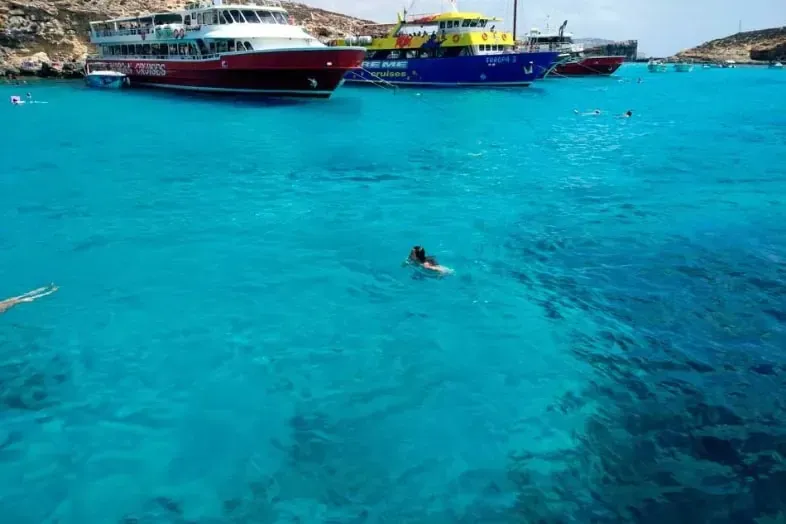 Verano en Blue Lagoon, Malta.