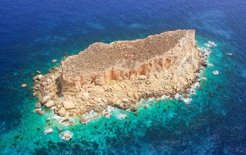 Islote de Filfla al sur de Malta
