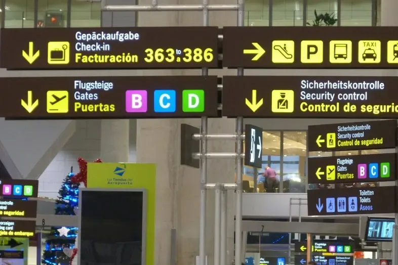 ¿Qué es lo primero que tienes que hacer cuando llegas al aeropuerto?