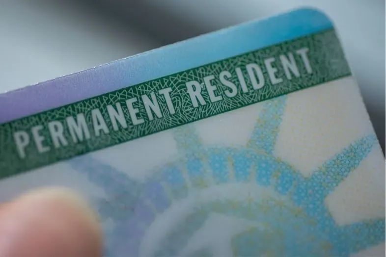 ¿Quién puede conseguir el Single Work Permit en Malta?